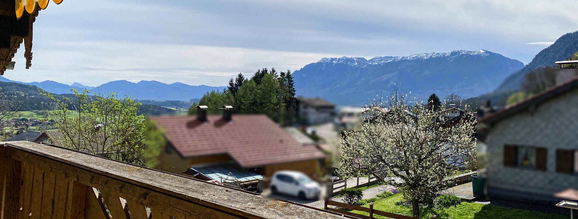 Ausblick vom Balkon, Einfamilienhaus, Immobilie kaufen, Aufham-Anger  | © HausBauHaus GmbH 
