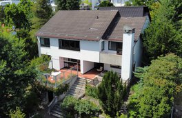 Architektenhaus verkaufen in Freising - HausBauHaus Immobilienmakler Chiemgau 