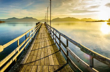 Seebruck am Chiemsee - unser schönes Chiemgau | © shutterstock - FooTToo