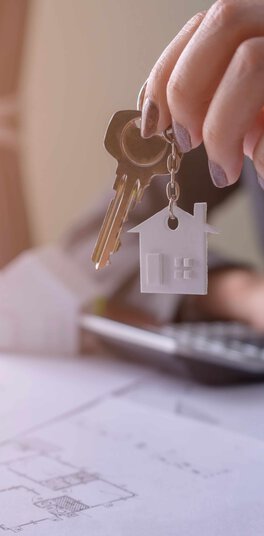 Wichtige Begriffe der Baufinanzierung einfach erklärt | © shutterstock - Pravinrus