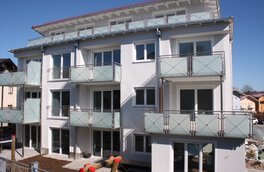 Außenansicht | Mehrfamilienhaus Traunstein | HausBauHaus Immobilien | © HausBauHaus GmbH