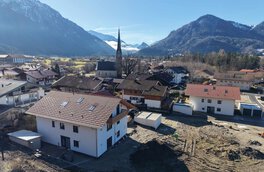 Neubauprojekt, Obergeschoss, Dachgeschoss, Bauträgervertrieb, Chiemgau, Ruperti | © HausBauHaus Immobilien GmbH