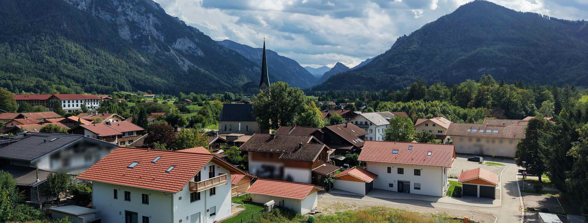 Neubauprojekt, Obergeschoss, Dachgeschoss, Bauträgervertrieb, Chiemgau, Ruperti | © HausBauHaus GmbH