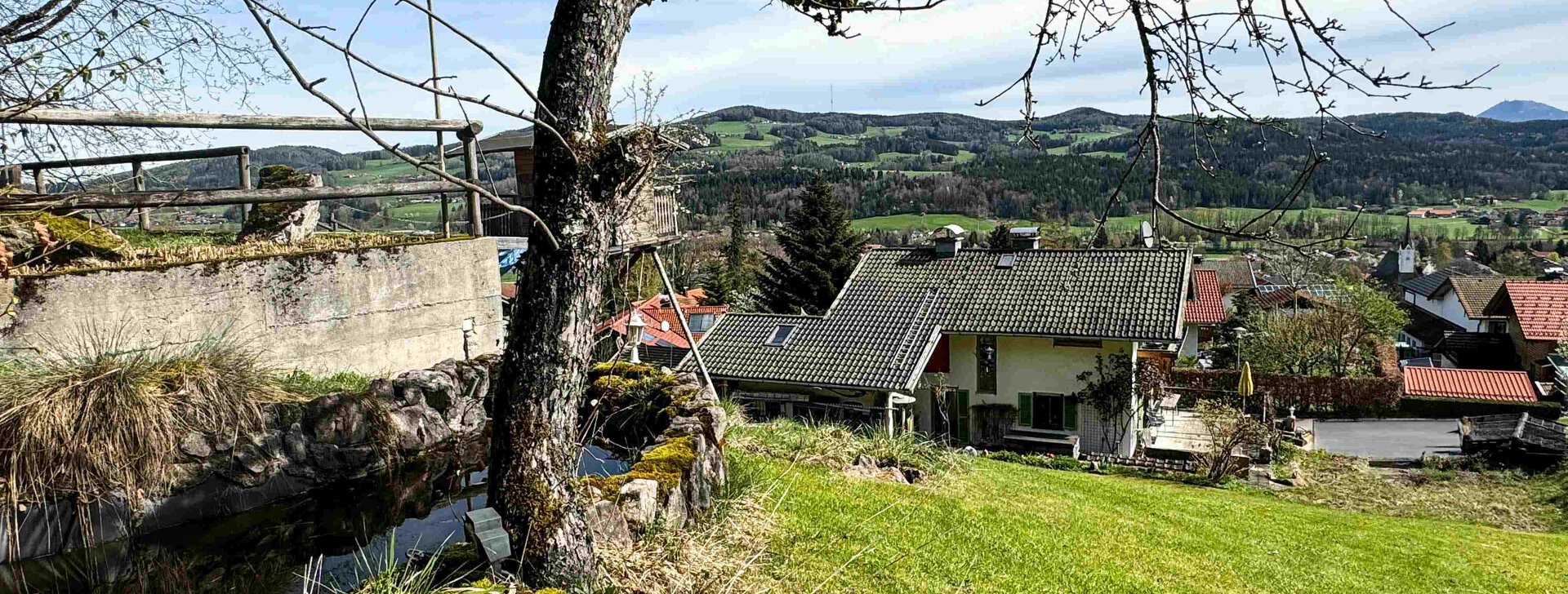 Außenansicht mit Garten, Einfamilienhaus, Immobilie kaufen, Aufham-Anger  | © HausBauHaus GmbH 
