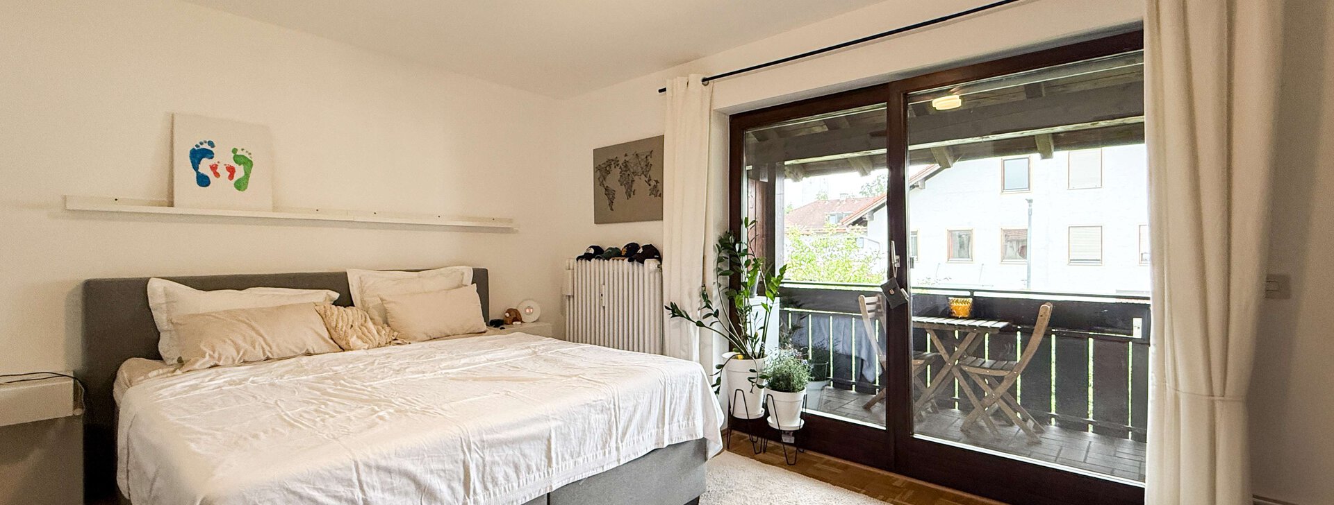 Schlafzimmer, 3-Zimmer-Wohnung, Immobilie kaufen, Rosenheim  | © HausBauHaus GmbH 