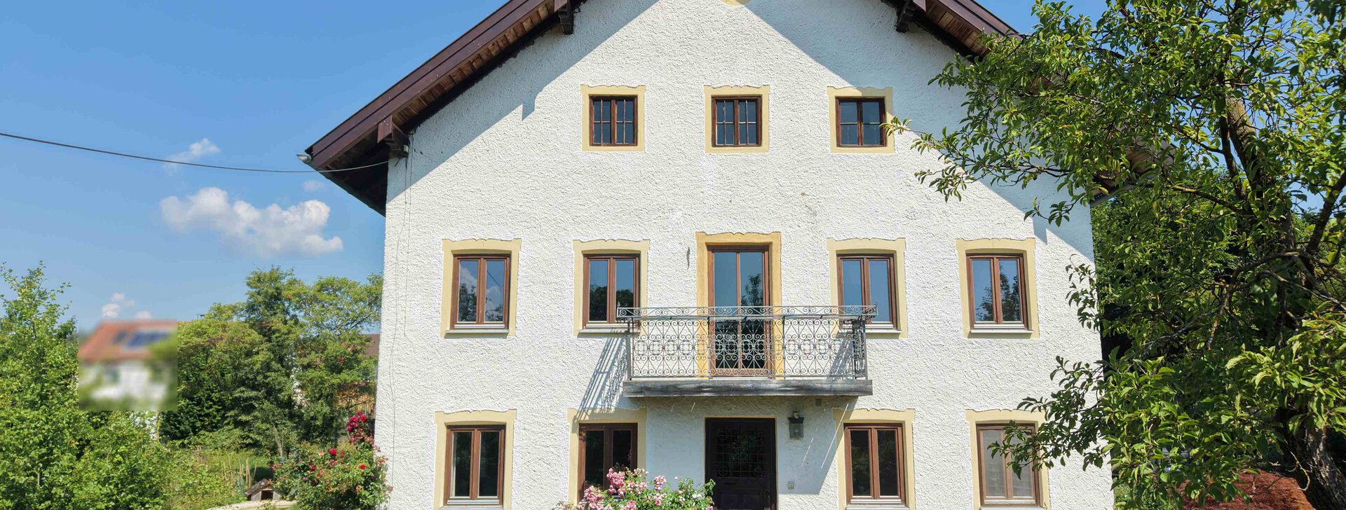 Bäuerliches Anwesen, Immobilie kaufen, Trostberg, Bergblick | © HausBauHaus GmbH 