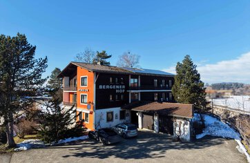 Pension, Immobilie kaufen, Bergen  | © HausBauHaus GmbH 