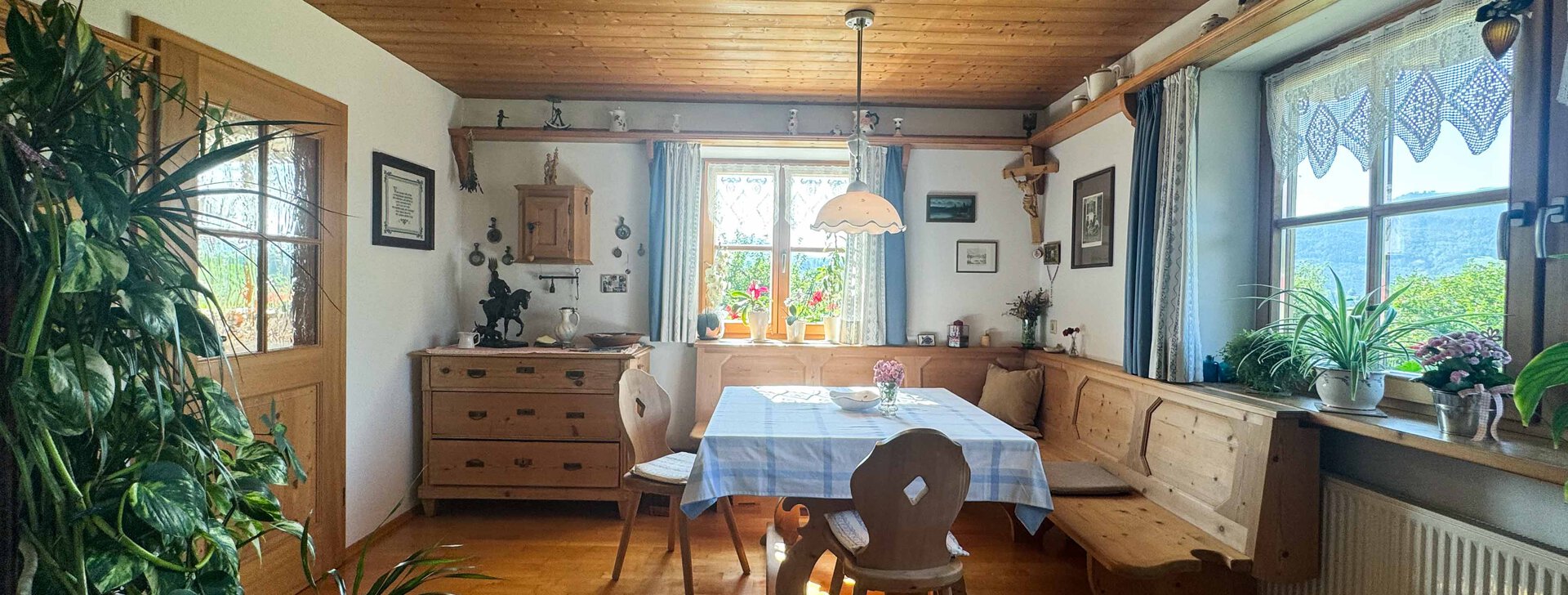 Esszimmer, Immobilie kaufen, Landhaus mit Bergblick | © HausBauHaus GmbH