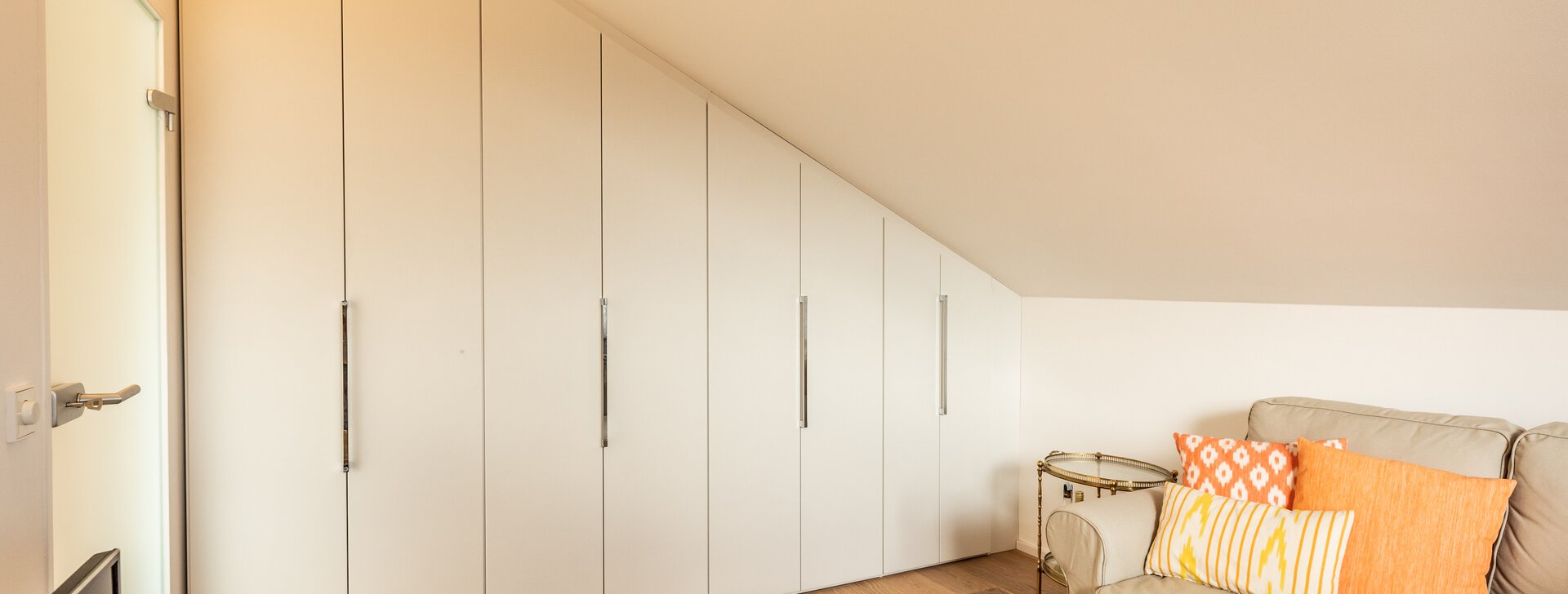 Schrank Schlafzimmer Dachgeschosswohnung in Bergen, Immobilie kaufen, Bergen | © HausBauHaus GmbH