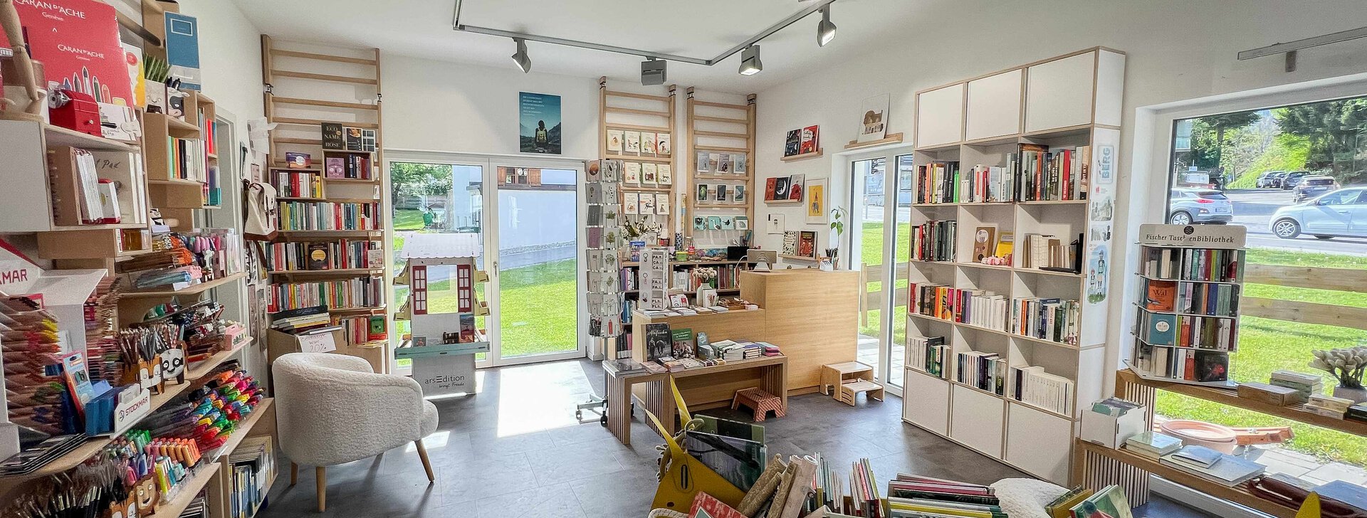 Vermietete Gewerbeeinheiten in idealer Lage von Bernau am Chiemsee | © HausBauHaus GmbH Traunstein