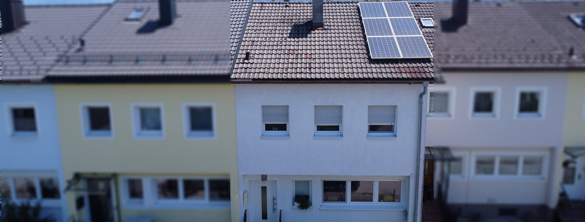 Außenansicht, Reihenmittelhaus, Immobilie kaufen, Bernau am Chiemsee | © HausBauHaus GmbH 