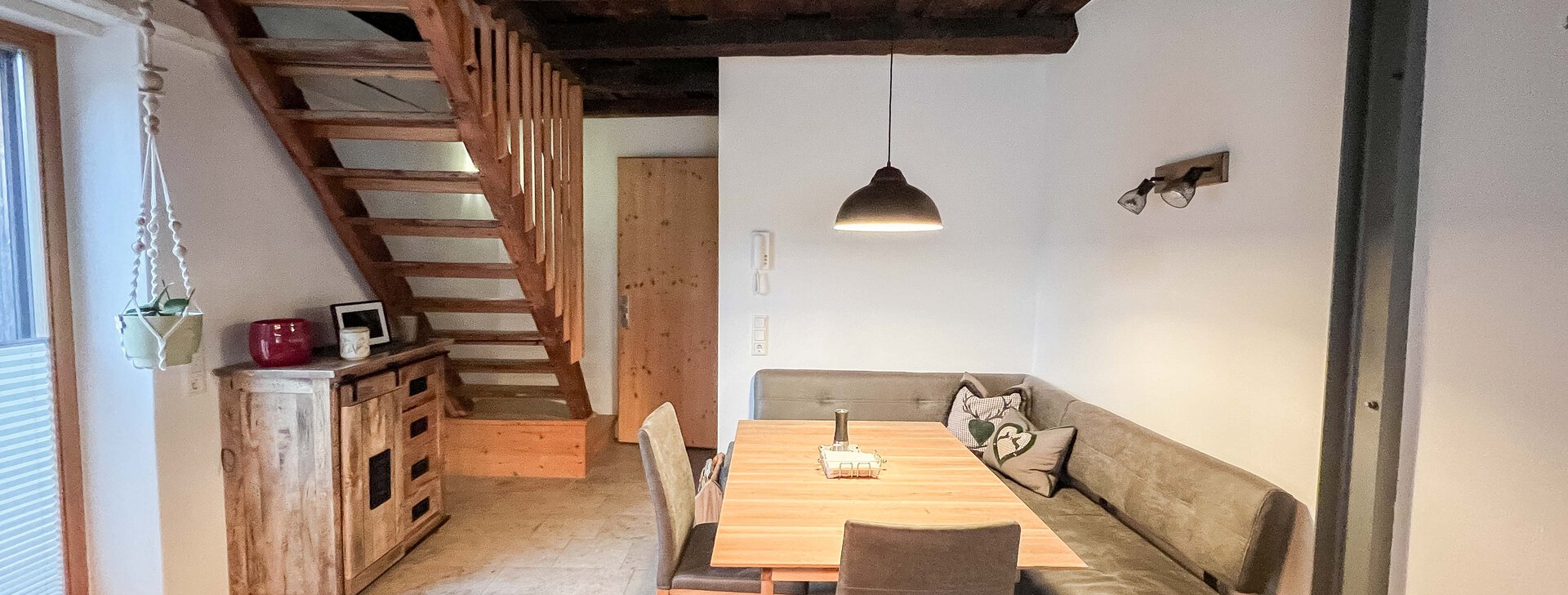 Esszimmer, Immobilie kaufen, Burghausen, Altstadt, historisches Stadthaus | © HausBauHaus GmbH