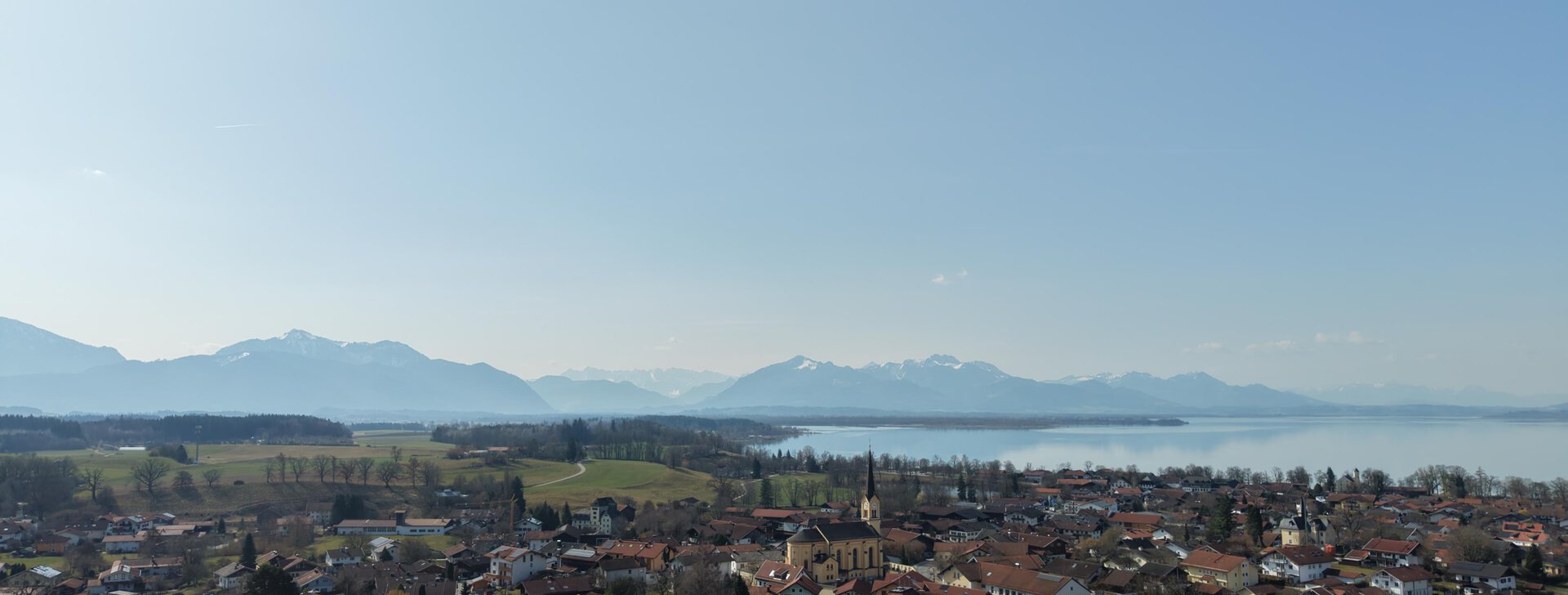 Grundstück Chieming, Baugrund in Chiemseenähe, Wohnen am Chiemsee | © HausBauHaus GmbH
