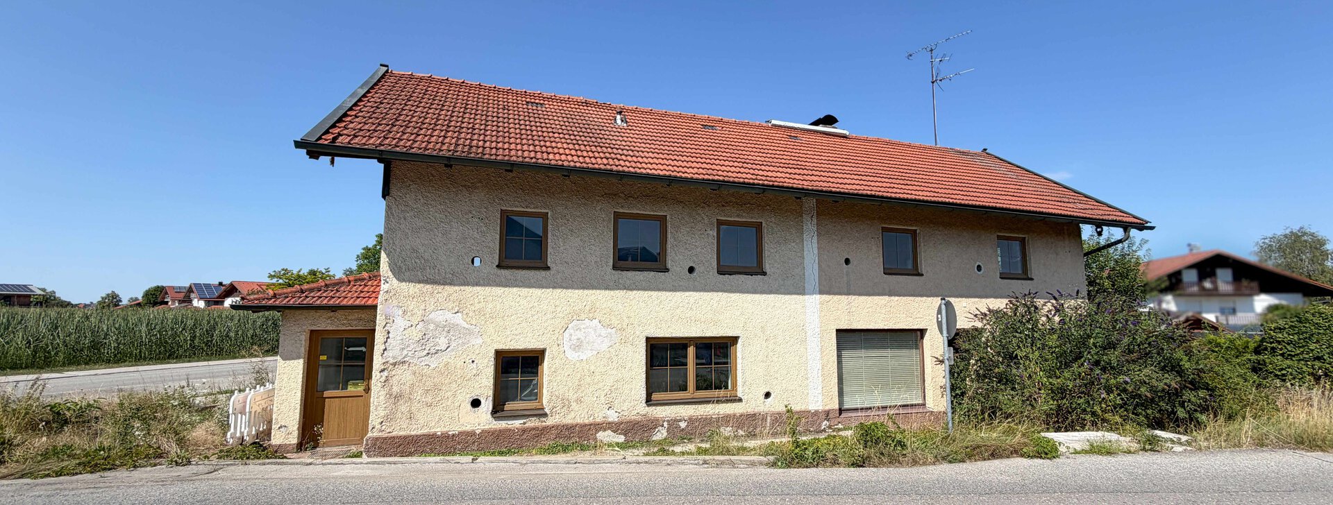 Sanierungsobjekt in Fridolfing mit genehmigter Planung für vier Wohneinheiten zum Kauf | © HausBauHaus GmbH Traunstein
