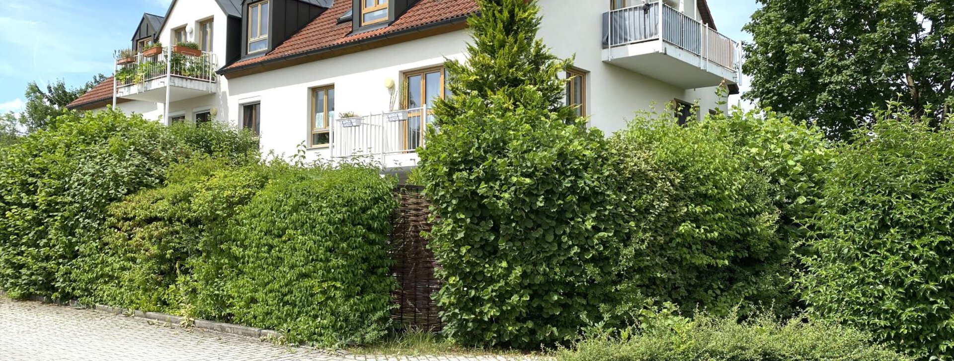 Außenansicht, 3-Zimmer-Wohnung in Hallbergmoos, Immobilie kaufen, Hallbergmoos | © HausBauHaus GmbH