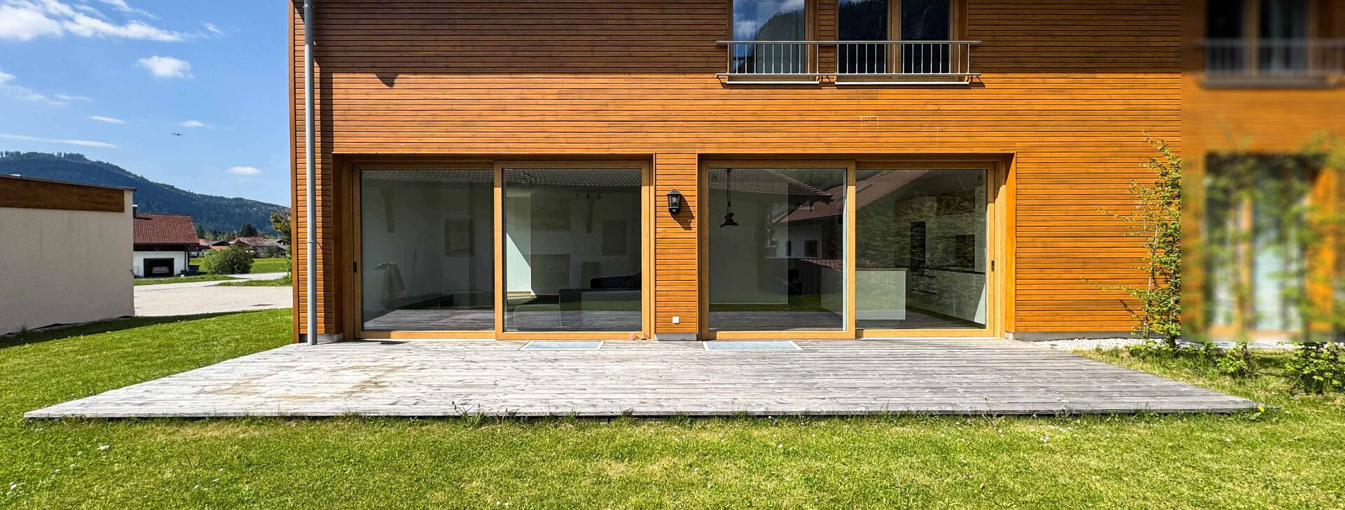 Terrasse & Garten, Doppelhaushälfte in Inzell, Immobilie kaufen, Inzell  | © HausBauHaus GmbH 