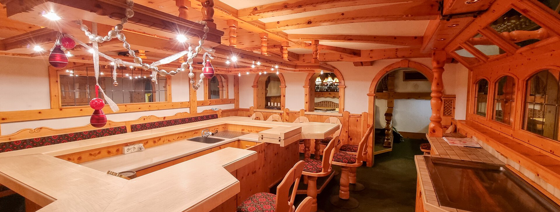 Bar, Große Wohnung Inzell, Ferienwohnung, 3-Zimmer-Wohnung, Chiemgau, Wohnung kaufen | © HausBauHaus GmbH