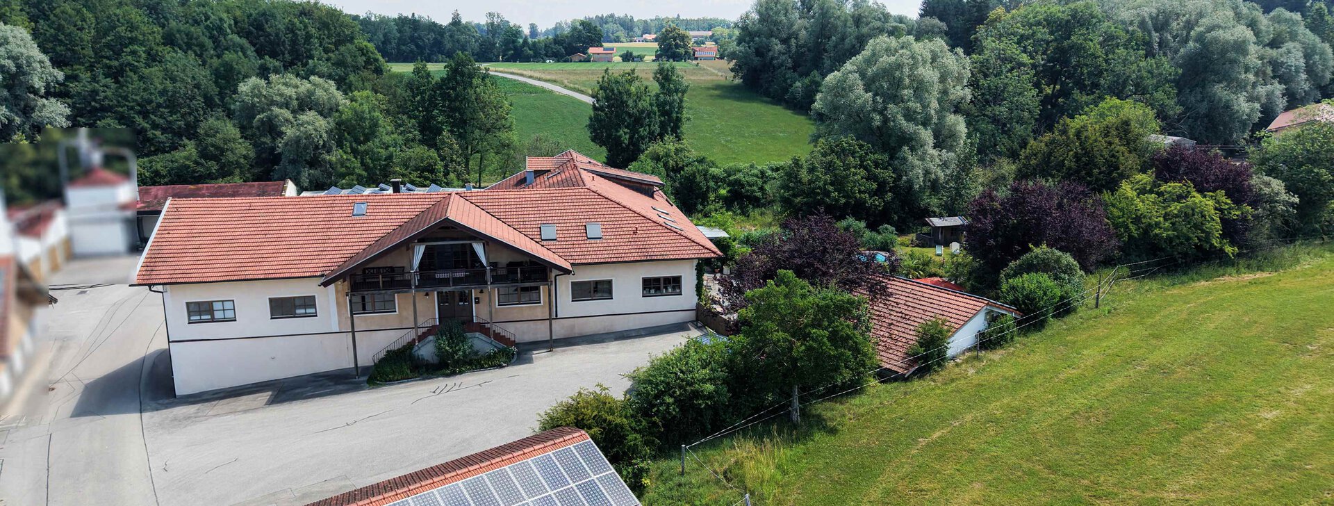 Anwesen mit Gewerbehalle, Immobilie kaufen, Kirchanschöring  | © HausBauHaus GmbH 