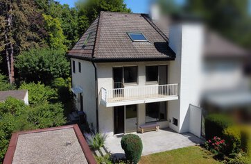 Außenansicht, Doppelhaushälfte in München-Solln, Immobilie kaufen, München-Solln | © HausBauHaus GmbH