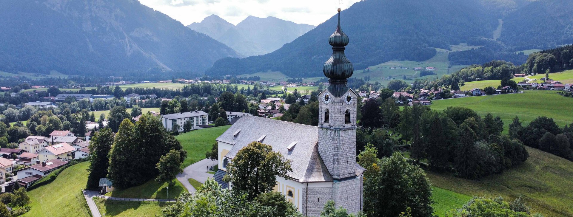 Einfamilienhaus, Ruhpolding, Haus kaufen, Ferienhaus, Wohnen, Chiemgau, HausBauHaus, Traunstein | © HausBauHaus GmbH