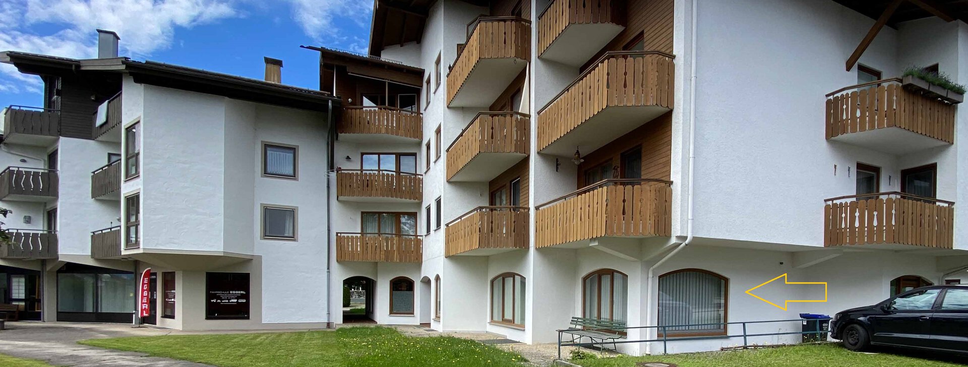 Außenansicht, Immobilie kaufen, Gewerbe in Seeon-Seebruck, am Chiemsee | © HausBauHaus GmbH