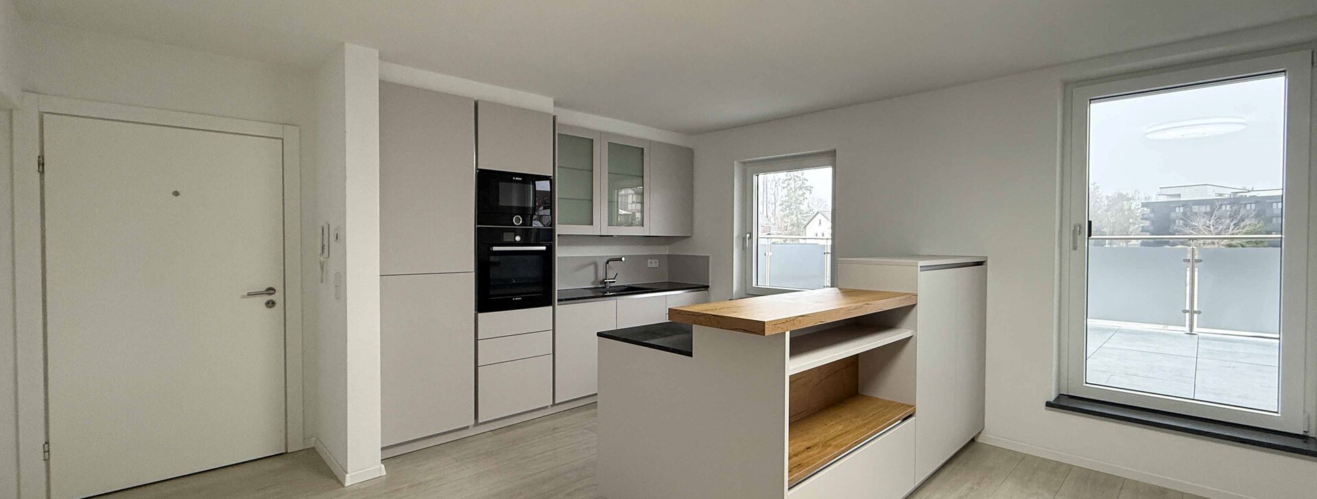 Küche, 3-Zimmer-Wohnung, Eigentumswohnung, Immobilie kaufen, Traunreut  | © HausBauHaus GmbH 