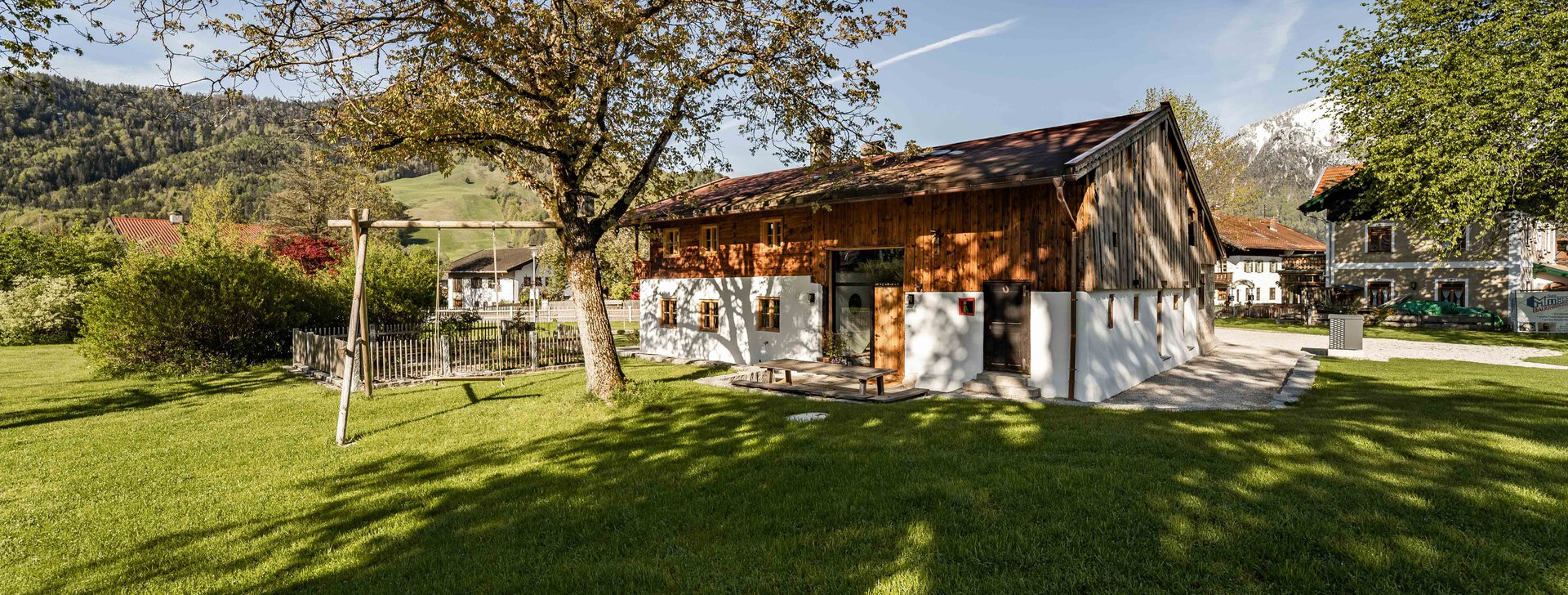 bauernsacherl, unterwoessen, achental, bergblick, historie, chalet, chiemgau, berge, immobilien, luxus, spa, sauna | © HausBauHaus GmbH, Fox-Flair Photography Christopher Busch