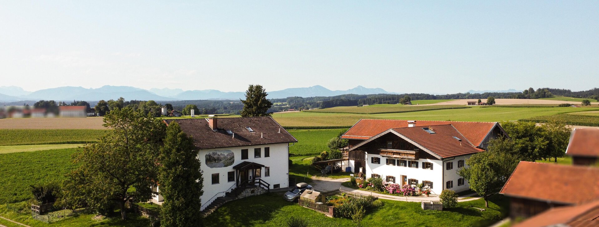 Liegenschaft, Bauernhaus, Kapitalanlage, hausbauhaus, Immobilien, Chiemgau, waging am see, haus kaufen, Bauernhof | © HausBauHaus GmbH