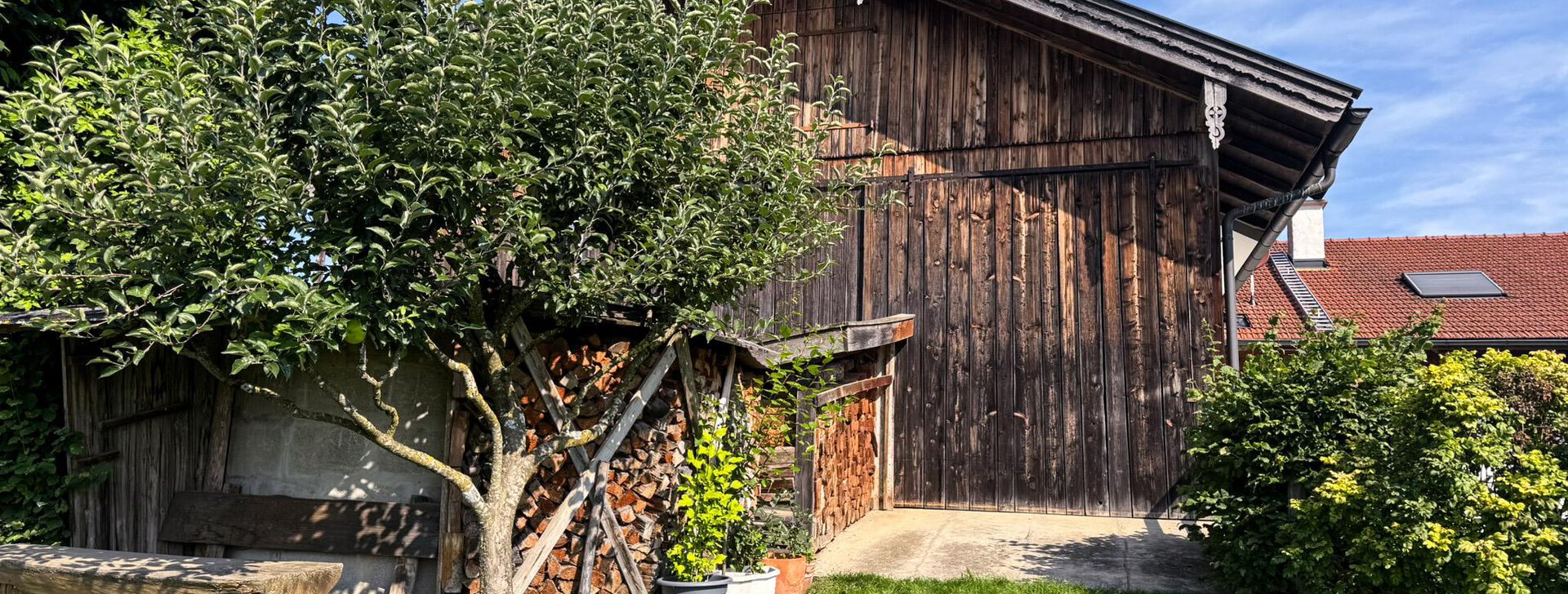 Liegenschaft, Bauernhaus, Kapitalanlage, hausbauhaus, Immobilien, Chiemgau, waging am see, haus kaufen, Bauernhof | © HausBauHaus GmbH