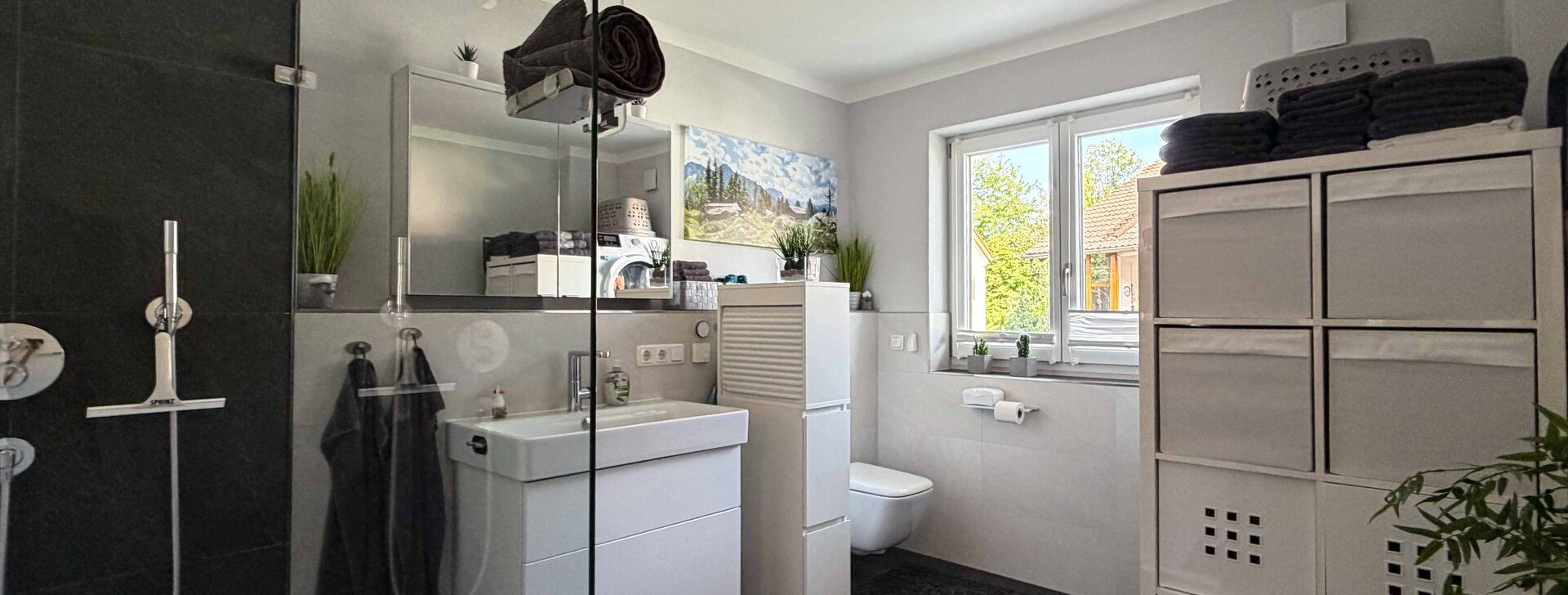 3-Zimmer-Wohnung, Waging am See, Ferienwohnung am See, Zwei Balkone, Moderne Ausstattung | © HausBauHaus GmbH