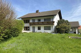 Zweifamilienhaus verkaufen in Oberteisendorf - HausBauHaus Immobilienmakler Chiemgau 