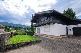 Einfamilienhaus mit zusätzlichem Baugrundstück verkaufen in Teisendorf  - HausBauHaus Immobilienmakler Traunstein 